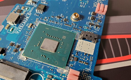 Материнська плата Acer