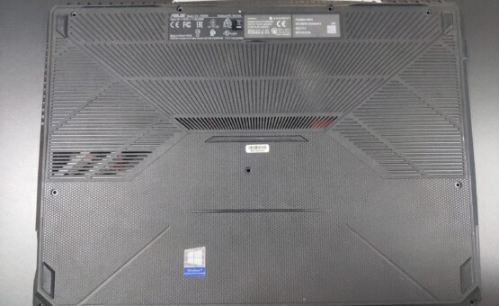 Нижня частина (дно) ноутбука Asus TUF Gaming FX505