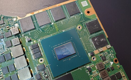 Материнська плата GL503