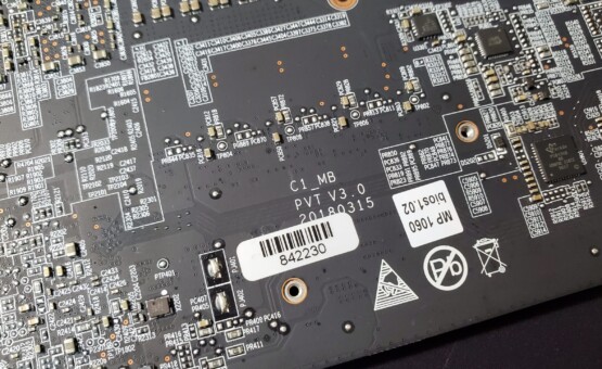 Материнська плата Razer Blade 15