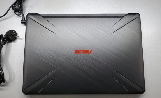 купить ноутбук б/у Asus TUF FX705