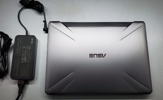 купити ноутбук б/в Asus