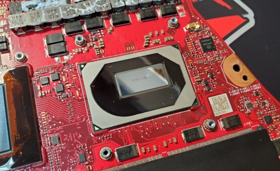 Материнская плата Asus ROG