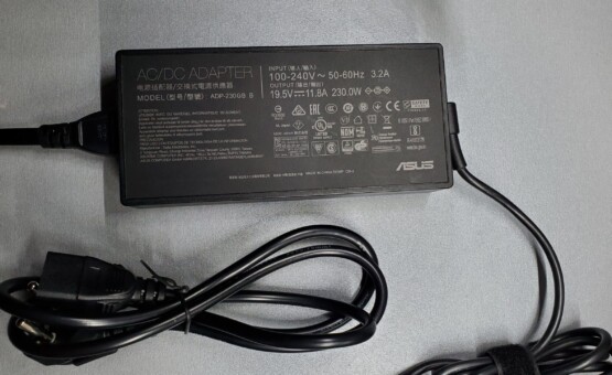 купити ноутбук б/в ASUS Zephyrus GU502LW
