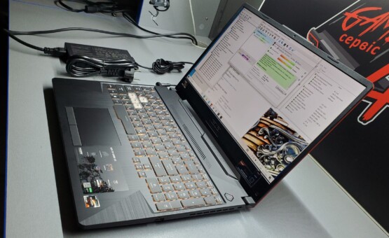 купить ноутбук б/у Asus