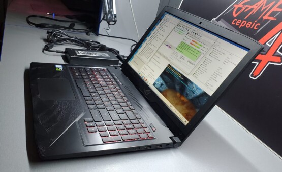 купить ноутбук б/у Asus ROG Strix