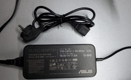 купити ноутбук б/в Asus ROG