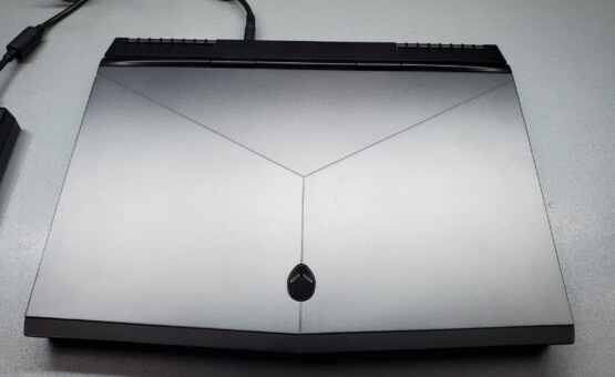 купити ноутбук б/в Dell Alienware
