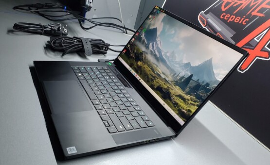 купить ноутбук б/у Razer Blade