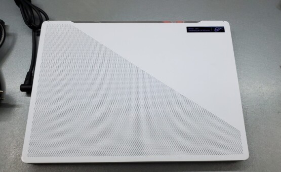 купить ноутбук б/у Asus ROG Zephyrus GA402RJ