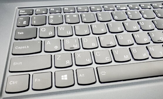 купить ноутбук б/у Lenovo