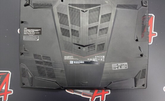 Нижня частина (дно) ноутбука MSI GF65 Series