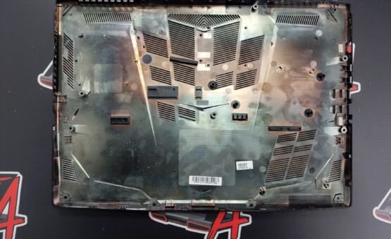 Нижня частина (дно) ноутбука MSI GF65 Series
