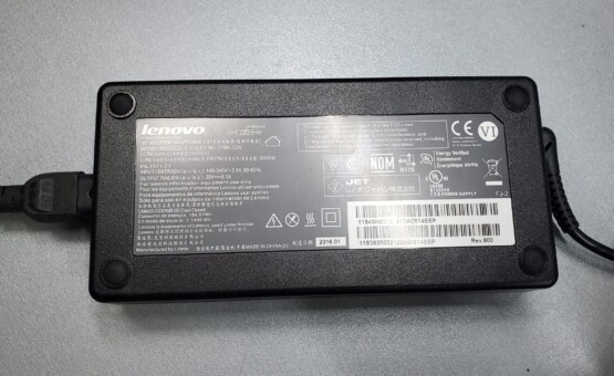 купити ноутбук Lenovo Legion 5 15IMH05