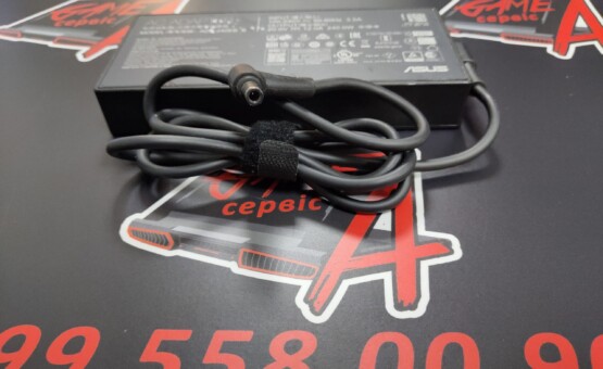 Блок живлення Asus 240W 3pin 6.0×3.7 brick
