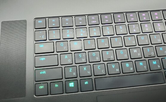 купить ноутбук б/у Razer