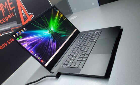 купить ноутбук б/у Razer Blade 14