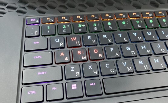 купить ноутбук б/у Dell Alienware m17 R5