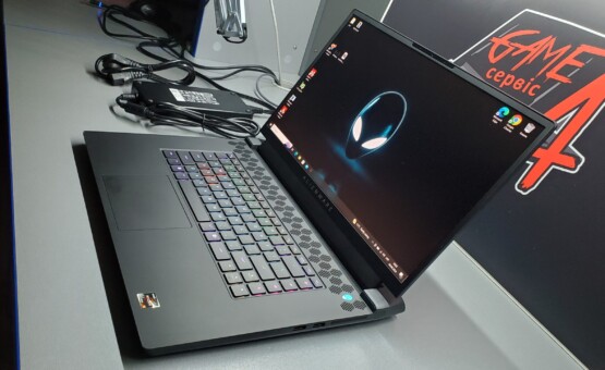 купить ноутбук б/у Dell Alienware m17 R5
