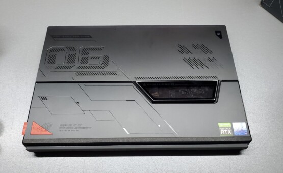 купить ноутбук б/у ASUS ROG Flow GZ301Z