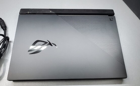 купить ноутбук б/у Asus ROG Strix G513QY