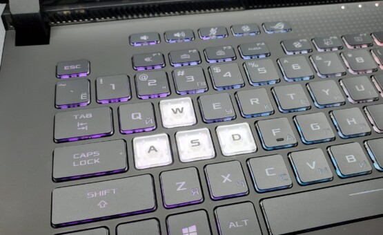 купить ноутбук б/у Asus ROG Strix G513QY