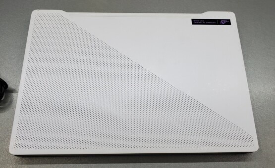 купить ноутбук б/у ASUS ROG Zephyrus GA401QM
