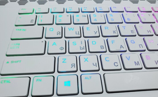 купить ноутбук б/у Dell Alienware m15 R3
