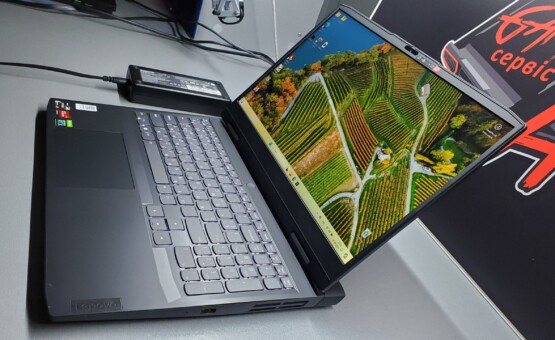 купити ноутбук б/у Lenovo