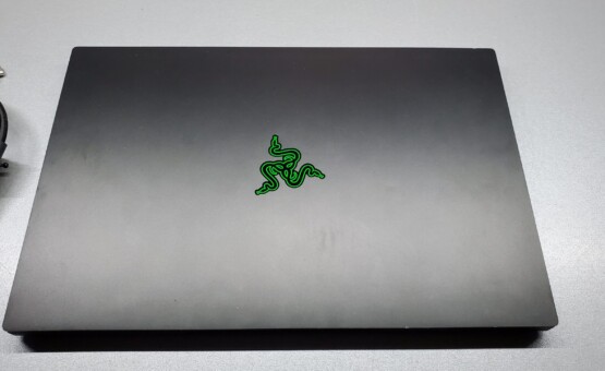 купить ноутбук б/у Razer Blade 15 Advanced