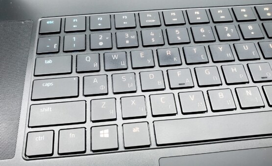купить ноутбук б/у Razer Blade 15 Advanced