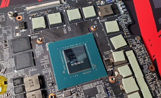 Материнская плата MSI GP63