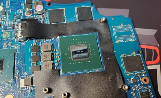 Материнская плата LA-J643P