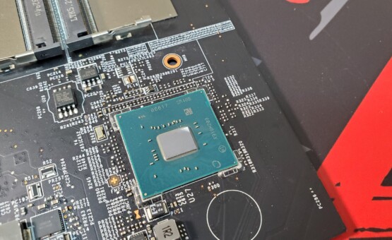 Материнська плата MSI GE62, GP62