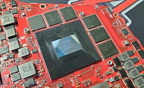 Материнська плата Asus GA401QM