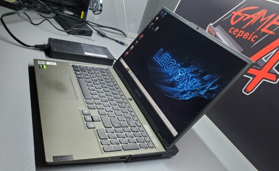 купити ноутбук б/у Lenovo