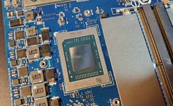 Материнская плата MSI Delta