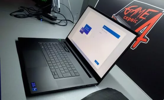 купить ноутбук б/у Razer Blade
